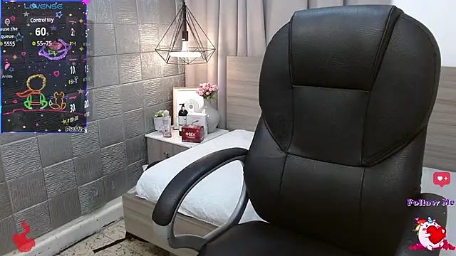 Snapshot of loistwink_ chatting on 02-05-25, 03:55 loistwink online show from 02-05-25, 03:55