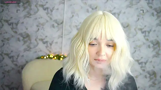 Ashley S online show from 06-15-26, 10:12