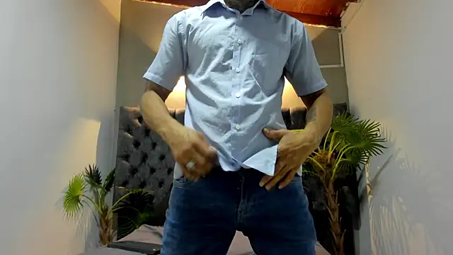 Snapshot of Salomon_koude chatting on 07-09-26, 02:32 Salomon koude online show from 07-09-26, 02:32