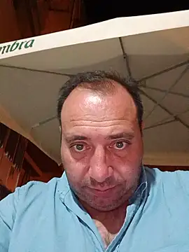 Snapshot of gladieitore chatting on 07-17-26, 01:12 gladieitore online show from 07-17-26, 01:12