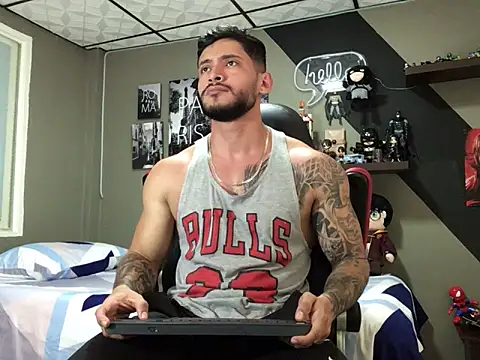 marcel crawford96 online show from 03-04-25, 02:53