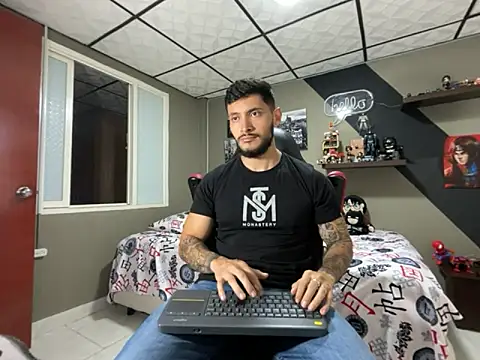 marcel crawford96 online show from 09-18-25, 06:32