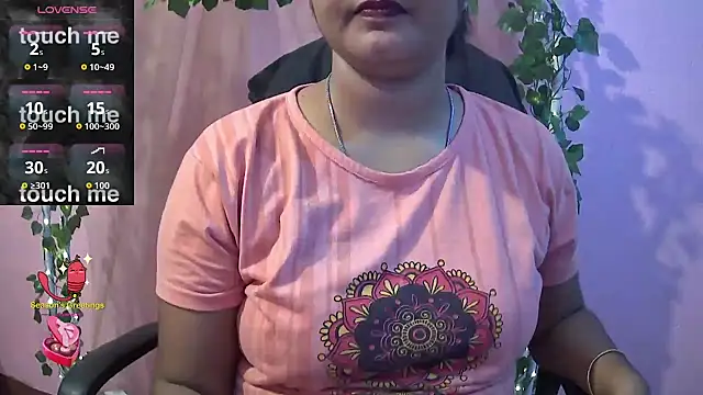 Snapshot of Pari-new chatting on 06-01-26, 04:14 Pari-new online show from 06-01-26, 04:14