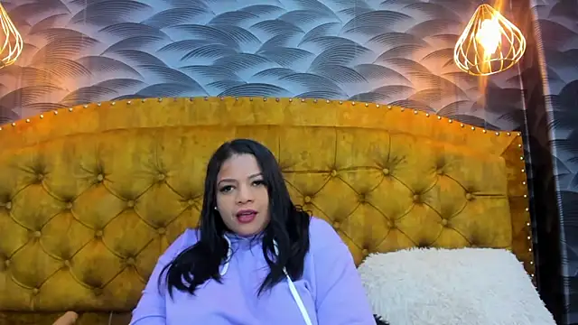 NahomiFireSex online show from 12-18-25, 07:25