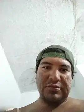 Snapshot of jorgeckingz chatting on 07-15-26, 10:42 jorgeckingz online show from 07-15-26, 10:42