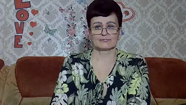 Snapshot of PaulaGolden chatting on 06-28-26, 06:47 PaulaGolden online show from 06-28-26, 06:47
