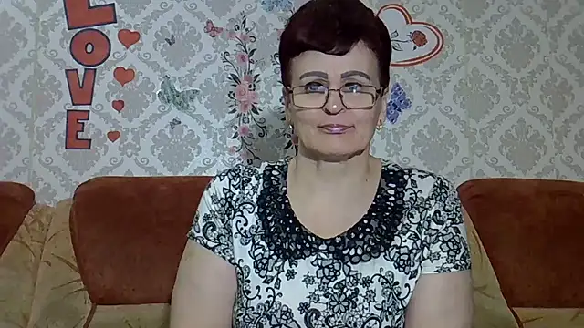 Snapshot of PaulaGolden chatting on 07-05-26, 07:21 PaulaGolden online show from 07-05-26, 07:21