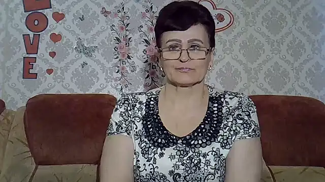 Snapshot of PaulaGolden chatting on 07-08-26, 05:39 PaulaGolden online show from 07-08-26, 05:39