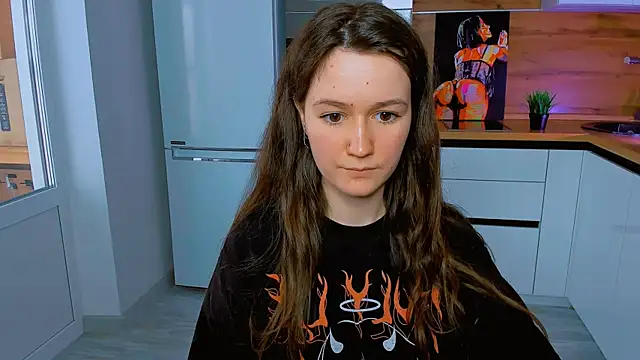 Snapshot of ameli_moon chatting on 03-01-25, 01:18 ameli moon online show from 03-01-25, 01:18