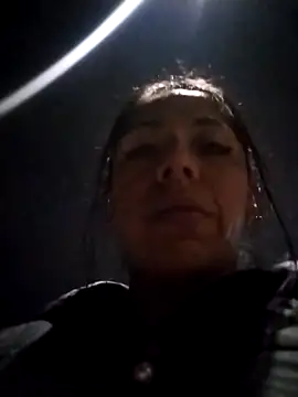 Snapshot of Karenn12 chatting on 09-12-25, 04:01 Karenn12 online show from 09-12-25, 04:01