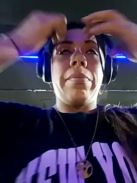 Snapshot of Karenn12 chatting on 11-05-25, 02:11 Karenn12 online show from 11-05-25, 02:11