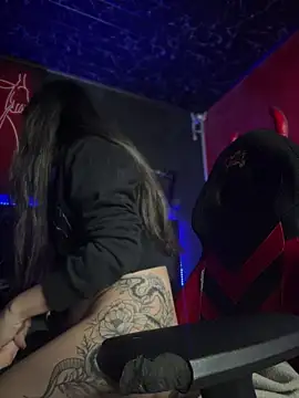 Sophie LS online show from 01-07-26, 02:25