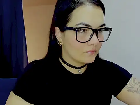 Snapshot of Babe-sofi chatting on 06-27-26, 01:50 Babe-sofi online show from 06-27-26, 01:50