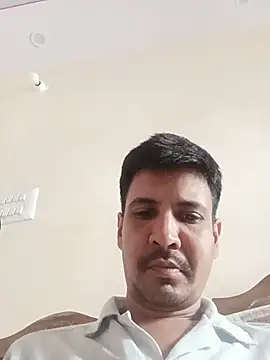 Snapshot of jeeva9242 chatting on 08-03-26, 02:21 jeeva9242 online show from 08-03-26, 02:21