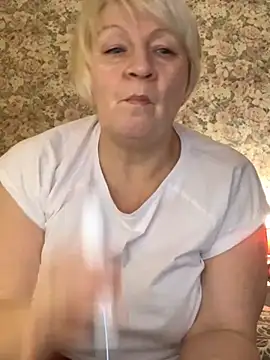 Laura Millf online show from 01-19-25, 02:06