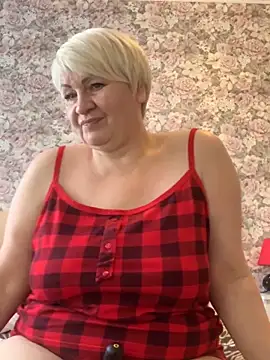 Laura Millf online show from 02-15-25, 07:49