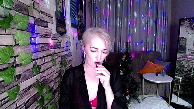 Snapshot of Hot_Girl87 chatting on 01-03-25, 06:35 Hot Girl87 online show from 01-03-25, 06:35