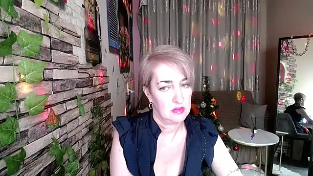 Snapshot of Hot_Girl87 chatting on 01-10-25, 03:58 Hot Girl87 online show from 01-10-25, 03:58