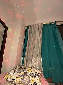 LunaGates online show from 10-23-25, 11:46