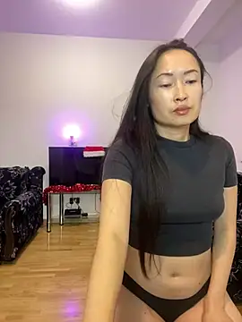 Snapshot of alana_liam chatting on 01-08-25, 08:18 alana liam online show from 01-08-25, 08:18