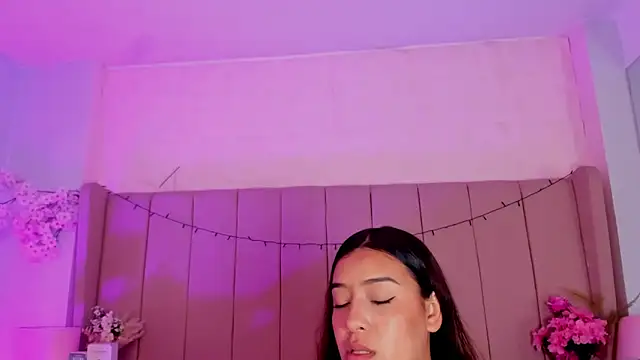 MollyBigBoobs12 online show from 09-20-25, 08:32