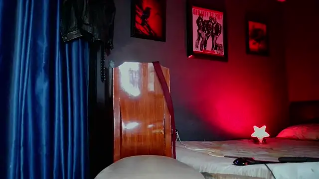 Leonnardo Jaramillo online show from 04-14-26, 09:04