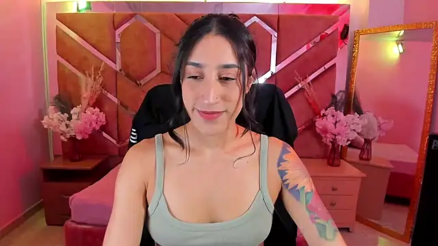 Snapshot of Eimy_Sexy_ chatting on 07-28-26, 06:20 Eimy Sexy online show from 07-28-26, 06:20