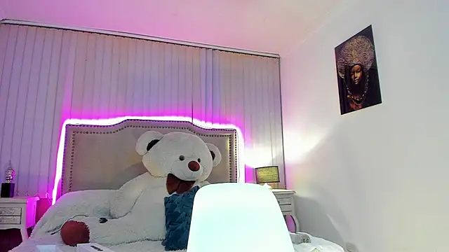 Valentina Se online show from 01-08-25, 04:02