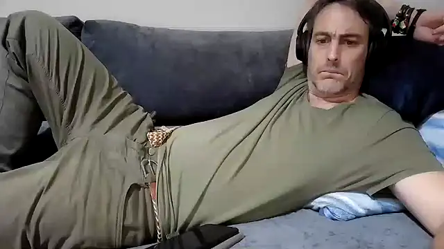 basquehotboy online show from 12-12-24, 10:42