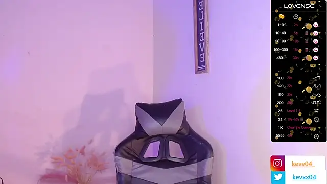 Alexx tc online show from 10-29-25, 04:48