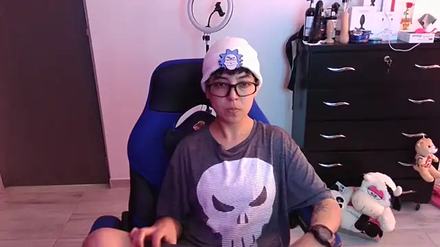 thomascooper7 online show from 11-10-25, 06:18