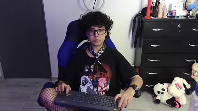 thomascooper7 online show from 04-10-26, 06:45