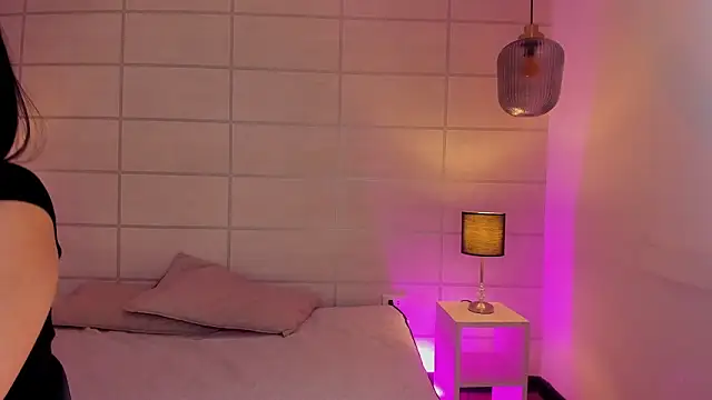 Christine Laam online show from 02-28-26, 02:56