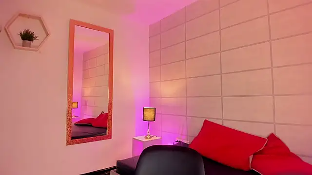 Christine Laam online show from 03-17-26, 11:57