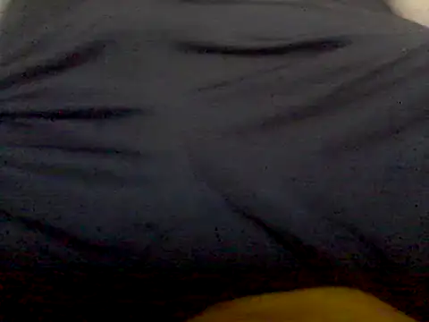 Snapshot of Lovelabite2 chatting on 03-11-25, 03:45 Lovelabite2 online show from 03-11-25, 03:45