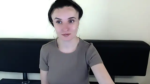 LaimaV  online show from 06-30-26, 09:05