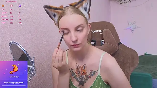 Fluffy muffin  online show from 03-08-26, 08:29