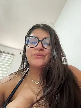 Snapshot of isa_ofc2024 chatting on 12-14-24, 12:12 isa ofc2024 online show from 12-14-24, 12:12