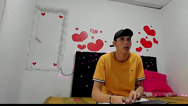 Snapshot of chloe_evanx_ chatting on 02-26-25, 03:30 chloe evanx online show from 02-26-25, 03:30