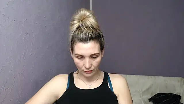  sexy lady online show from 02-01-25, 03:28