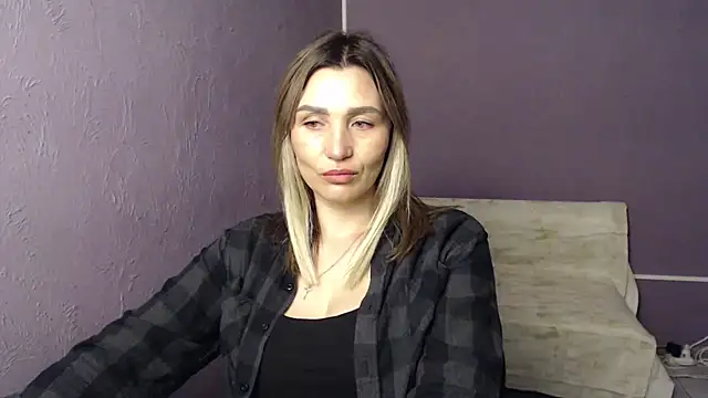  sexy lady online show from 09-18-25, 01:35