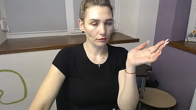  sexy lady online show from 11-14-25, 09:30