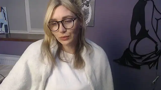 Snapshot of _sexy_lady chatting on 05-11-26, 04:04 sexy lady online show from 05-11-26, 04:04