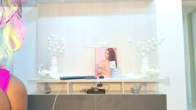 SabrinaAlcantara1 online show from 02-27-26, 08:53