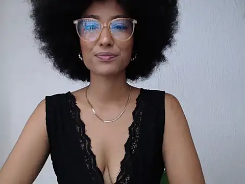 violettamartins online show from 04-16-26, 07:36