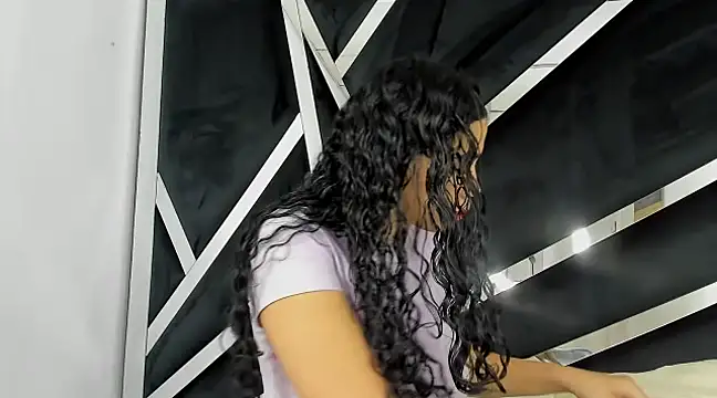 Snapshot of Sofia-candyht chatting on 03-18-25, 08:48 Sofia-candyht online show from 03-18-25, 08:48