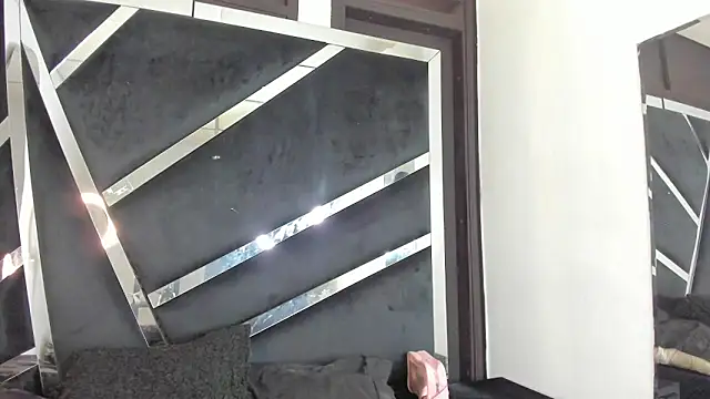 Sofia-candyht online show from 04-13-26, 05:18