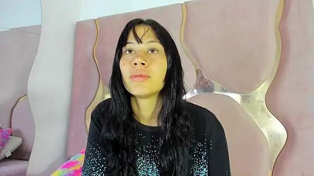 Snapshot of Sofia-candyht chatting on 06-30-26, 08:32 Sofia-candyht online show from 06-30-26, 08:32