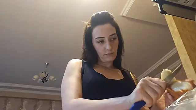 AlejandraDelaney online show from 11-27-25, 01:13