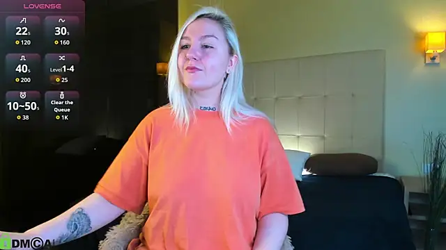 Debbie Taylor online show from 04-12-26, 05:07